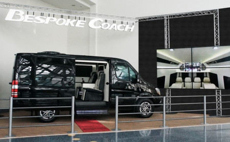 Bespoke Coach nos enseña cómo es una Mercedes Sprinter convertida en limusina