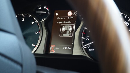 Toyota Land Cruiser Limited 30