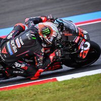 Marco Bezzecchi manda en Japón con Marc Márquez en segundo plano y Álex Márquez pasará por la repesca 