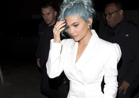 Kylie Jenner es la billonaria más joven de la historia, superando incluso a Mark Zuckerberg
