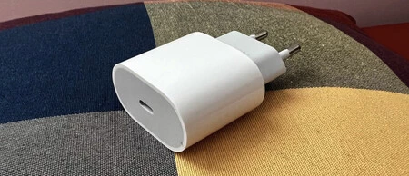 アップルのiphone充電器