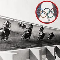 Las carreras de motos fueron deporte olímpico, pero acabaron anuladas porque asustaban a los turistas que visitaban la Torre Eiffel 