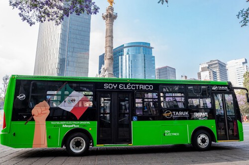 Autobus Taruk Portada
