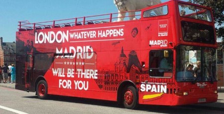 Francisco Velasquez Espa A As Iacute Son Los Autobuses Que Promocionan Madrid En La City