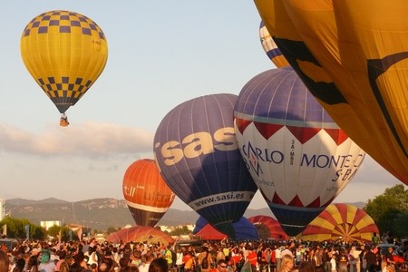 Llega el European Balloon Festival: la mayor concentración de globos aerostáticos del sur de Europa