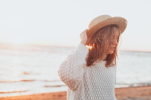 Los mejores sombreros (y viseras) para protegerte del sol en la playa por menos de 16 euros