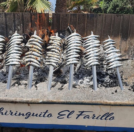 Viajes Escapadas Espana Pueblo Pesquero Playa Granada Andalucia Buen Tiempo Tranquilo Turismo