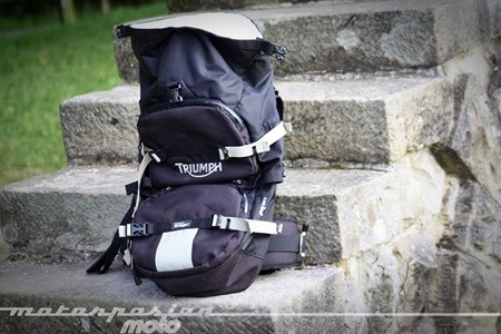 Mochila Triumph Performance R30