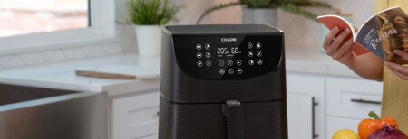 Pásate a la cocina saludable con esta freidora de aire Cosori: es la más vendida de Amazon y ahora está rebajada un 25%
