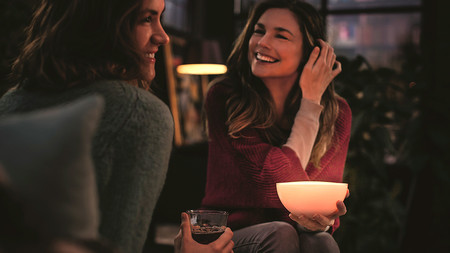 El diseño atemporal llega a las nuevas bombillas de Philips para renovar la familia Hue con nuevos integrantes