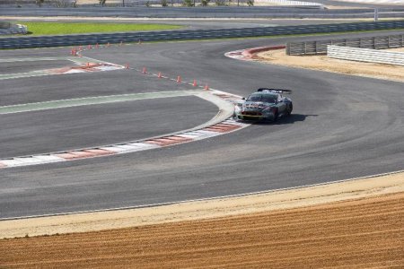 Aston-Martin-DBR9-Circuito-de-Monteblanco.jpg
