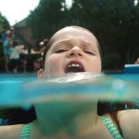 El 88% de los ahogamientos infantiles suceden con un adulto cerca: este verano, no bajes la guardia