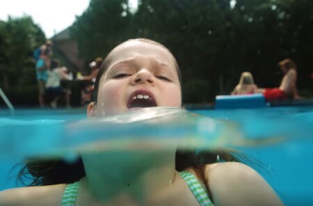 El 88% de los ahogamientos infantiles suceden con un adulto cerca: este verano, no bajes la guardia