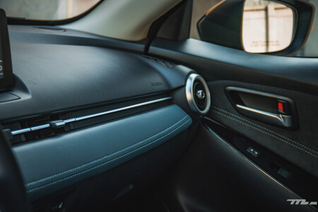 Mazda2 Carbon Edition Prueba De Manejo Opiniones Resena Fotos 52