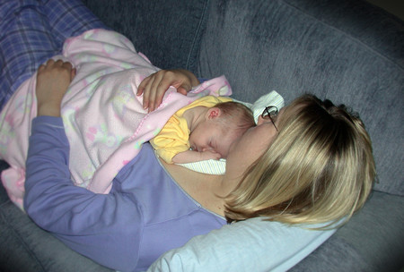 Colecho y muerte súbita en el sofá