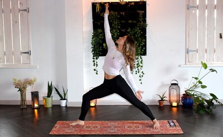 Un entrenamiento de fuerza en casa y sin material para complementar tus sesiones de Yoga
