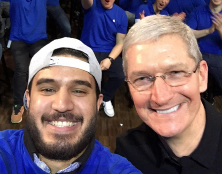 Tim Cook habla desde Alemania: Apple Pay en Europa a finales de año, el Watch aguanta en la ducha