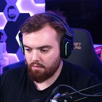 Tras despedir a sus trabajadores, Twitch le baja el sueldo a los streamers. Las suscripciones Prime reciben cambios que afectan de forma muy importante a los creadores españoles
