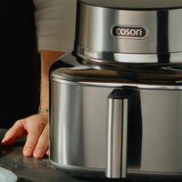 Cosori estrena una nueva freidora de aire de gama alta: de acero inoxidable y con cinco años de garantía