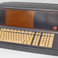 Encuentran dos ordenadores de 1972 durante una limpieza doméstica. Lo sorprendente es que cada uno cuesta 80.000 euros