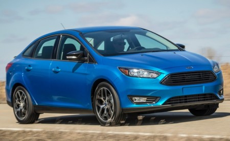 Llamado a revisión de Ford incluye 61,371 vehículos en México