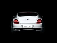 Bentley se aleja de Rolls-Royce y promete un modelo cada 18 meses