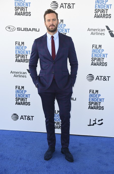 Armie Hammer se convierten en el hombre más elegante de los Independent  Spirit Awards