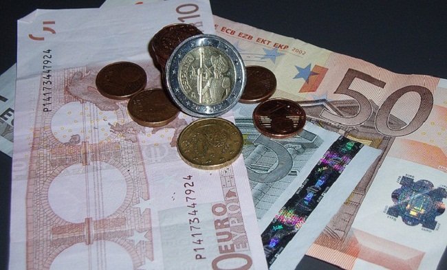 La CNMV se relaja justo cuando el mercado reclama mayor ortodoxia