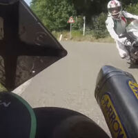 El eterno duelo motero nunca fue Honda-Yamaha. Fueron una Aprilia RS125 y una Cagiva Mito que hicieron amar las motos a toda una generación 