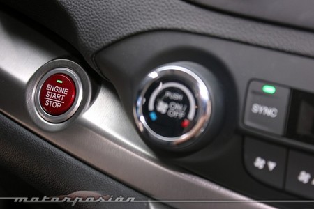 Honda CR-V, botón de arranque