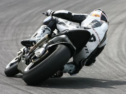 Randy De Puniet sigue sorprendiendo en Sepang