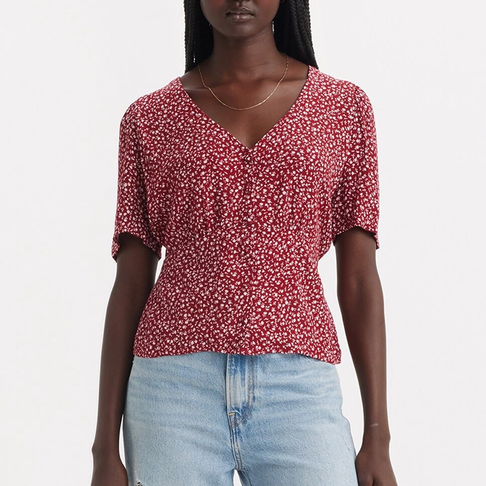 Blusa Levi's de mujer de manga corta
