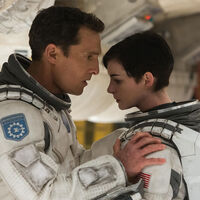 Hay un fan convencido de que Interstellar es una precuela de La carretera (The Road) y sí, su teoría está muy cogida por los pelos