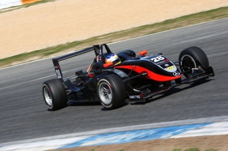 Roberto Merhi sigue abriendo bocas en la F3 Euroseries