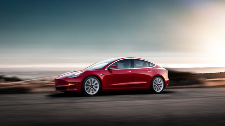 Tesla comenzará la comercialización en EE.UU. de los Model 3 Dual Motor y Perfomance la semana que viene