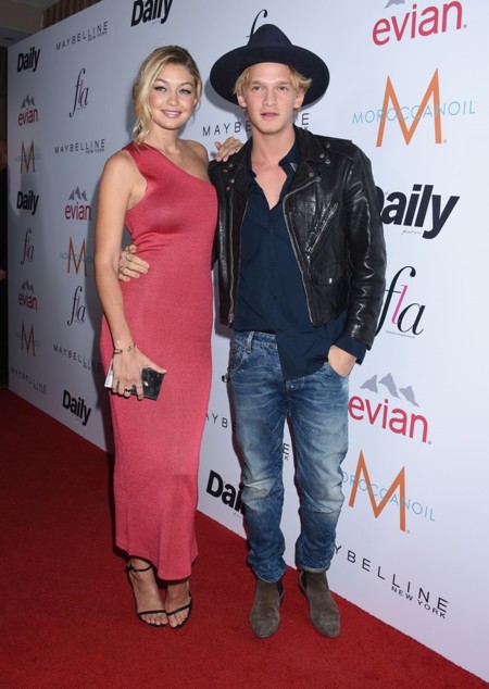 Por qué todo el mundo envidia a Cody Simpson