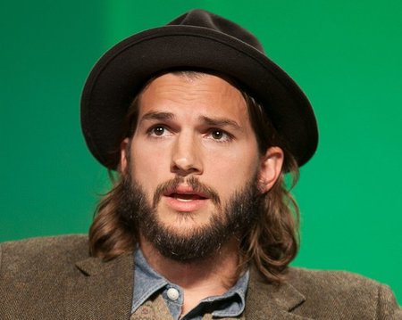 La venganza de Ashton Kutcher se sirve en un plato muy pero que muy frío...