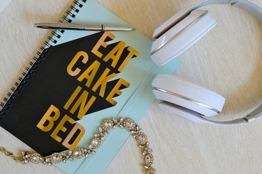 Créetelo. De nuevo, estamos a viernes, ¿pegamos unos bailoteos?