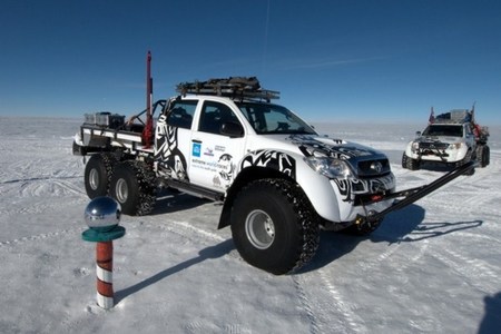 Toyota Hilux en el Polo Sur