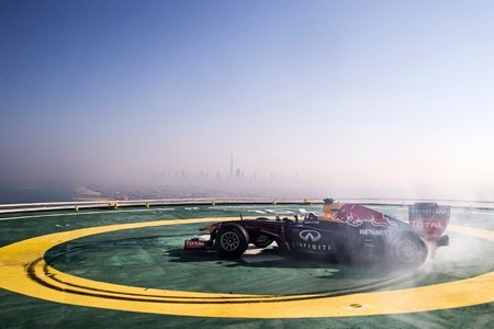Red Bull también conquista el Burj Al Arab 