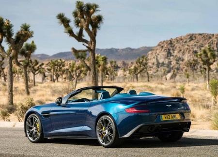 Aston Martin Vanquish Volante, atrás