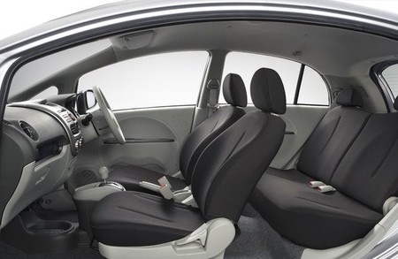 Mitsubishi Imiev Int 1