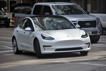 EV1