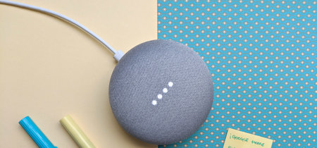 Google Home en español, primeras impresiones: así es hablar con el altavoz que tiene respuesta para (casi) todo 