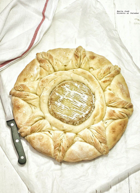 Sorprende a tus comensales con este pan camembert. Receta con y sin Thermomix