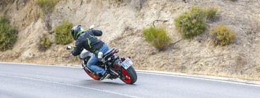 No conducir motos de noche y otras medidas con las que Europa quiere revolucionar el carnet de moto