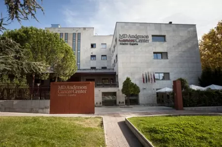 Respuesta del Dr. García Tudor a la polémica generada por la Ministra de Salud francesa sobre las prótesis mamarias