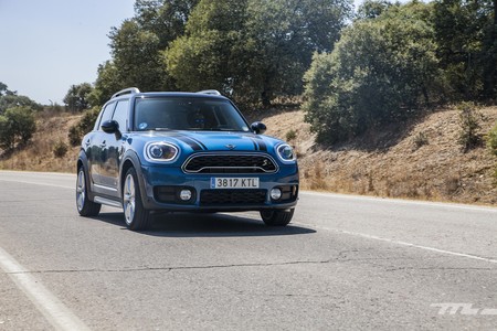 Mini Cooper S E Countryman 2019 021
