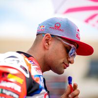 La quinta caída en siete carreras de Jorge Martín deja a Ducati sin argumentos para frenar el 'ciclón Bastianini' 