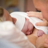 Nace un bebé sano que podrá donar médula ósea para curar a su hermano mayor con una enfermedad grave